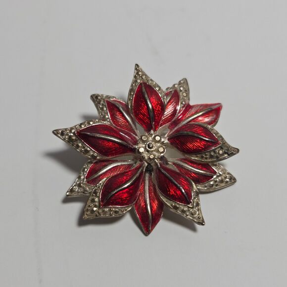 Vintage Red Enamel Poinsettia Flower Brooch Pin, Silver Tone Christmas Holiday J - Picture 4 of 5